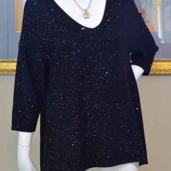 🎄 Holiday Glam ✨ Sparkle season ready! St. John wool V-neck  all wool. - Picture 7 of 11